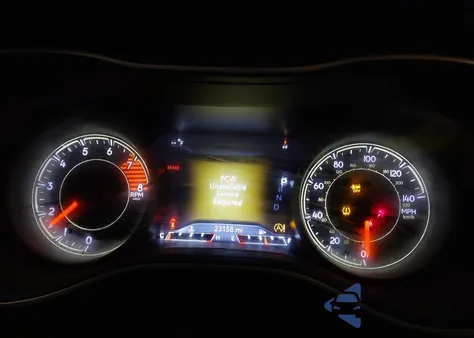 2021 Jeep Cherokee 80Th Anniversary 4X4 z USA, uszkodzony, nr VIN 1C4PJMMX3MD194726